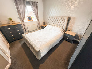 Photo 16- click for photo gallery